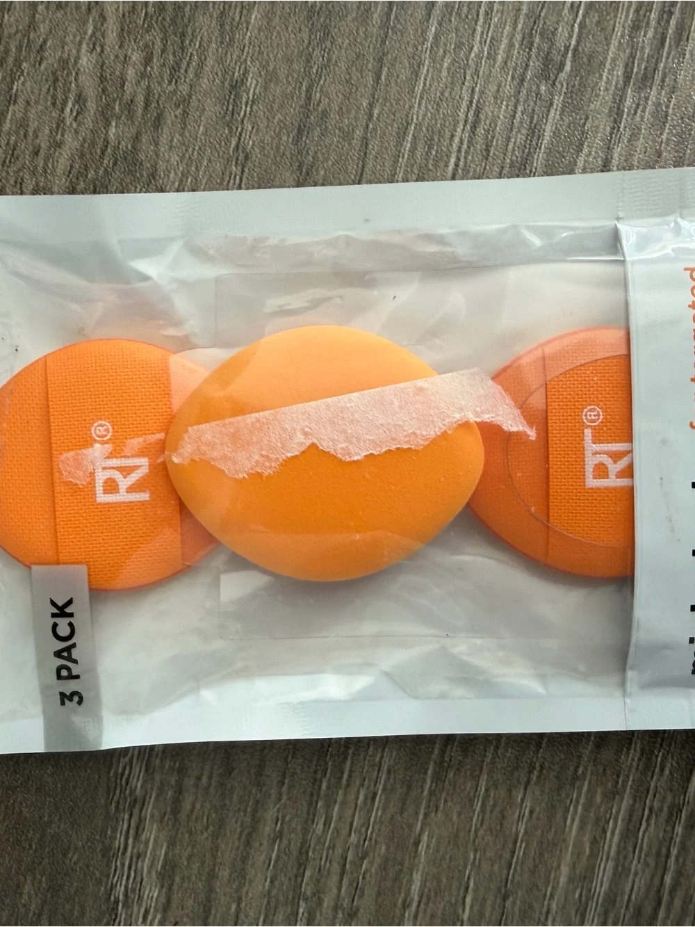 Real Techniques Purple and Orange Makeup Puffs Duo Pack